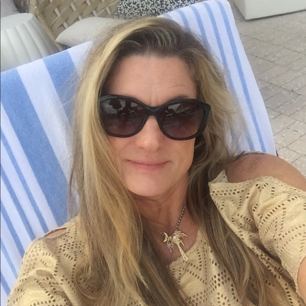 Meet your Posher, Donna